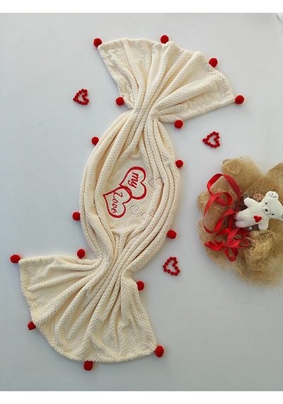 Tv Battaniyesi My Love Nakışiı Kalpli Ponponlu Koltuk Şalı Battaniye Hediyelik Örtü Oyun Matı Ekru