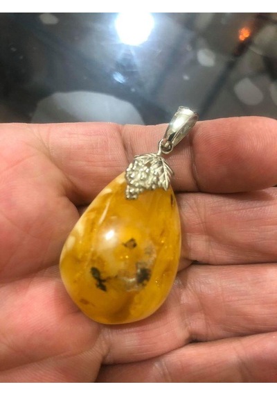 Doğal Kaya Damla Kehribar Kolye Ucu Otantik Gümüş Aparatlı 11,81 Gram