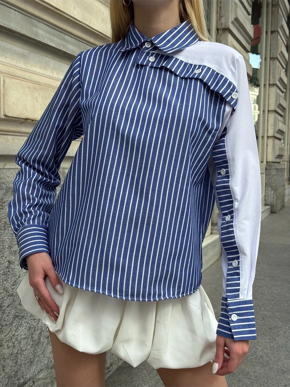 Mamayaga Kadın Özel Tasarım Yaka Kol Düğmeli Çizgili Garnili Bluz Boy Pamuk Curve Şık Gömlek Lacivert Mamayaga Kadın Özel Tasarım Yaka Kol Düğmeli Çizgili Garnili Bluz Boy Pamuk Curve Şık Gömlek Lacivert