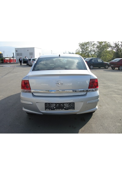 Opel Astra H Sedan Arka Tampon Eki
