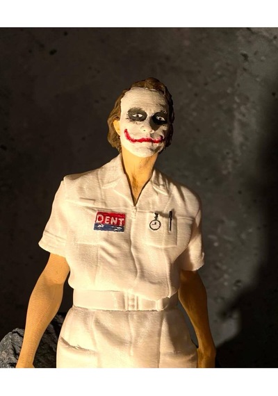 The Dark Knight Joker Hemşire Koleksiyon Figürü - 20 Cm Dev Boy Özel Tasarım