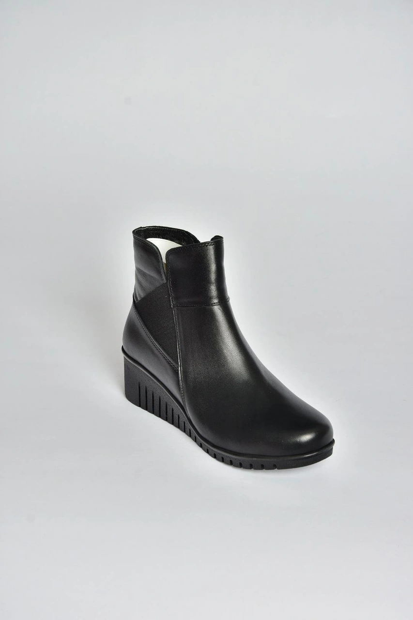 Fox Shoes V324221103 Siyah Hakiki Deri Klasik Kadın Bot Siyah-hakiki Deri