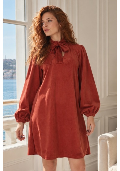 Armonika Kadın Koyu Kiremit Yakası Bağlamalı Kolları Lastikli Kadife Elbise Arm-25k001087 Armonika Kadın Koyu Kiremit Yakası Bağlamalı Kolları Lastikli Kadife Elbise Arm-25k001087