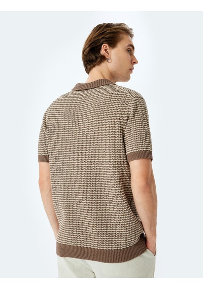 Koton Pamuk Karışımlı Polo V Yaka Çizgili Kısa Kollu Triko Tişört Deve Tüyü Çizgili 5sam70019ht Camel Çizgili Camel Koton Pamuk Karışımlı Polo V Yaka Çizgili Kısa Kollu Triko Tişört Deve Tüyü Çizgili 5sam70019ht Camel Çizgili Camel