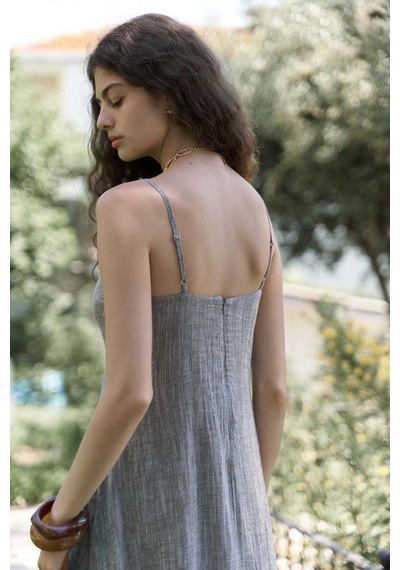 Mai Collection Mai Studios Co. Cinas Askılı Uzun Kahve Keten Elbise Kahve