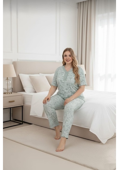 Eyfuze Kadın Büyük Beden Desenli Yakası Düğmeli Kısa Kollu Bambu Pijama Takımı Açık Yeşil Eyfuze Kadın Büyük Beden Desenli Yakası Düğmeli Kısa Kollu Bambu Pijama Takımı Açık Yeşil