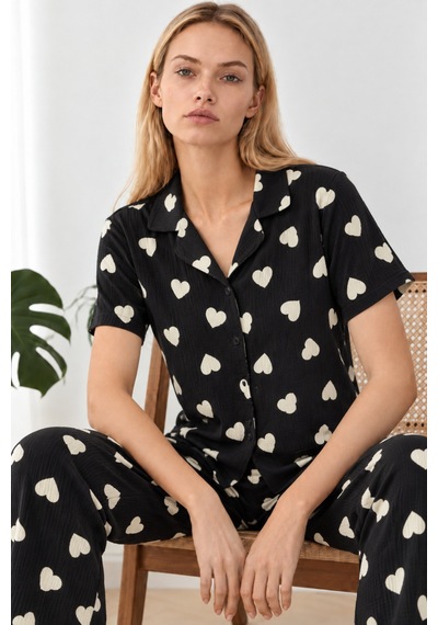 Kadın Kalpli Kısa Kollu Siyah Pijama Takımı 4825