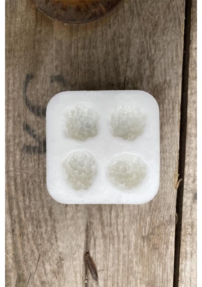 Rufus Concept Böğürtlen Dörtlü Mum Kalıbı Silikon 2 X 1,7 X 2 Cm Küçük Süsleme Kalıbı 1 Adet