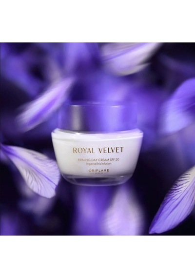 Royal Velvet Sıkılaştırıcı Gündüz Kremi Spf 20