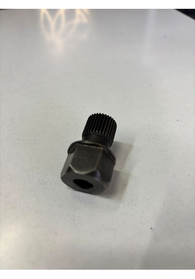 Universal Alternatör Kasnak Sökme Aparatı 21 Mm - 16.5 Mm 32 Diş Yeni Model Küçük Tip 21mm Anahtar Ağızlı