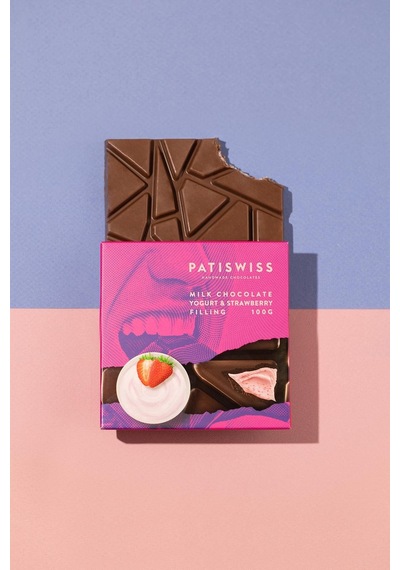 Patislove Çilekli Yoğurt Dolgulu Sütlü Çikolata, 100g