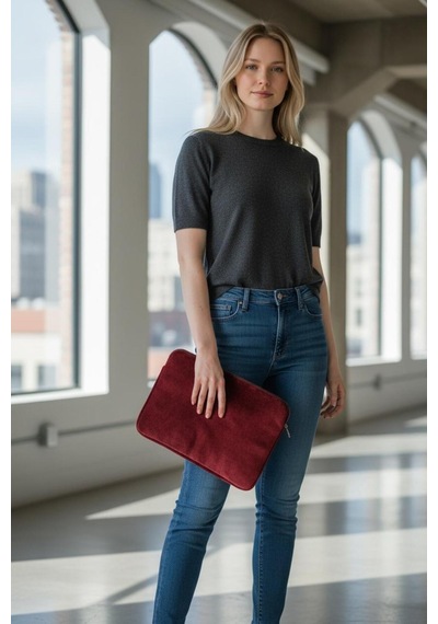 Plush Studıo 13-13.3-14 Inch Peluş Macbook, Laptop Çantası, Bordo Toscase Askısız 36x26cm Bordo Bordo