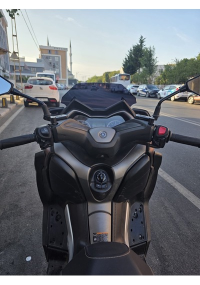 Motocam Yamaha Xmax Ön Cam 2018-2022 Model 36cm Siyah Renkli 4mm Sportif
