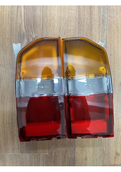 Suzuki Vitara Arka Sağ Sol Stop Lambası Set 1990-2004