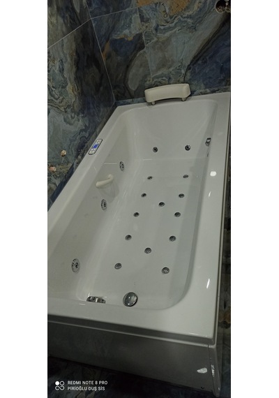 90X180 Jakuzii Tr'De Ilk Sessiz Motor Teknolojisi