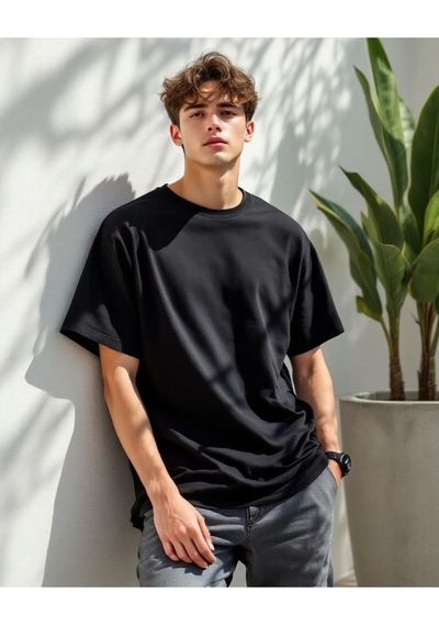 Bnrq88 Unisex Tişört SIYAH