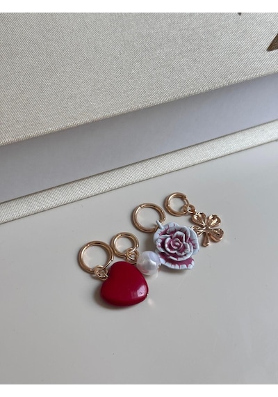 Gül, Kalp, Yonca Ve İnci Figürlü Altın Renk Charm Küpe 4 Lü Set Altın