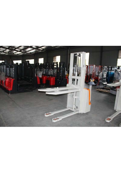 1.5 Ton 3 Metre Tam Otomatik Akülü İstif Makinesi