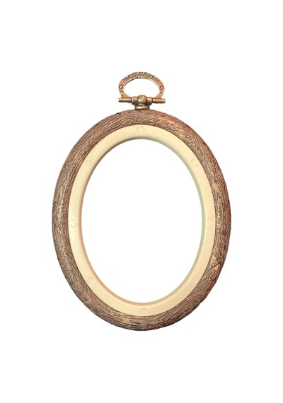 Nurge Şenel Yün Nurge Ahşap Görünümlü Plastik Oval Pano Kasnak No: 1 Çap: 8,5 10,5 Cm Kalınlık 10 Mm Diğer