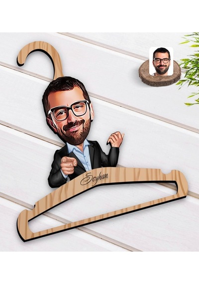 Kişiye Özel Amca Karikatürlü Standart Boy Ahşap Elbise Askısı-1