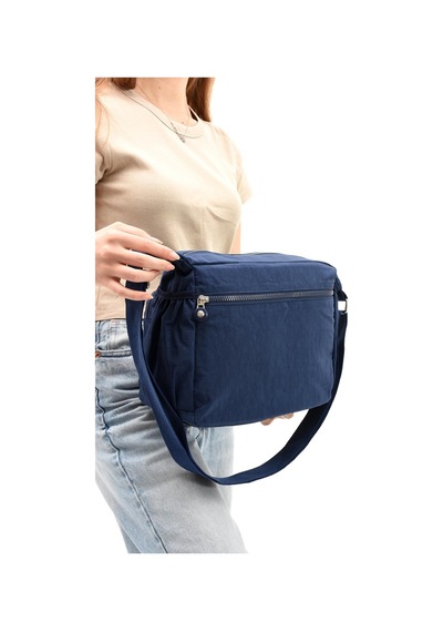 Çapraz Askılı Ultra Hafif Çok Cepli Bayan Omuz Çantası Laci Model: 571-6d - Lacivert