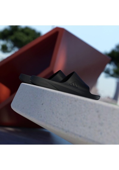 Adidas Lıghtshıft Slıde Siyah Erkek Terlik Hq2423