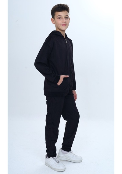 Toontoy Kids Toontoy Erkek Çocuk 2'li Takım Kapüşonlu Fermuarlı Sweatshirt & Beli Paçası Lastikli Jogger Eşofman Altı - Kadife Siyah Toontoy Kids Toontoy Erkek Çocuk 2'li Takım Kapüşonlu Fermuarlı Sweatshirt & Beli Paçası Lastikli Jogger Eşofman Altı - Kadife Siyah