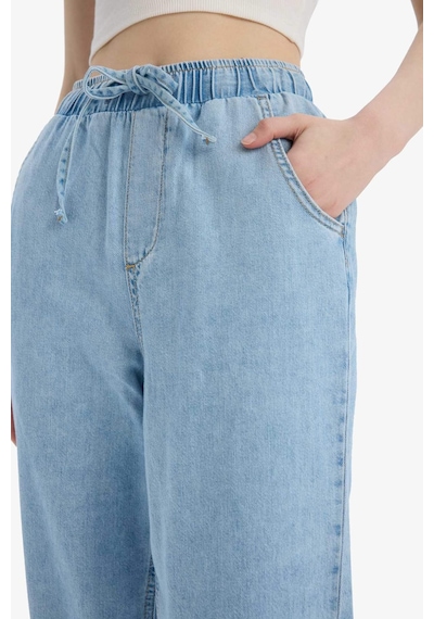 DeFacto Pull On Paperbag Yüksek Bel Düz Paça Uzun Yumuşak Jean Pantolon E0733AX25SMNM28