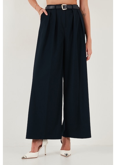 Lela Pileli Wide Leg Yüksek Bel Geniş Paça Kemerli Palazzo Bayan Pantolon 68351070 Lacivert Lela Pileli Wide Leg Yüksek Bel Geniş Paça Kemerli Palazzo Bayan Pantolon 68351070 Lacivert