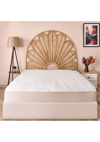 Soft Kapitoneli Sıvı Geçirmez Fitted Çift Kişilik Alez - Beyaz - 180x200 Cm Çok Renkli