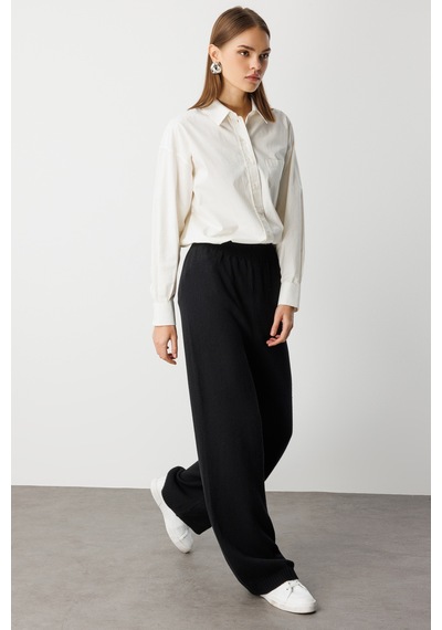 Mizalle Geniş Paça Beli Lastikli Siyah Triko Jogger Pantolon Siyah