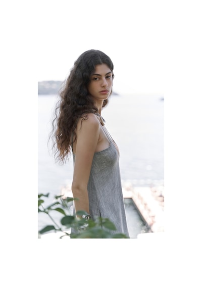 Mai Collection Mai Studios Co. Cinas Askılı Uzun Füme Keten Elbise Füme