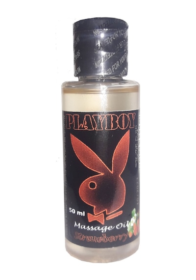 Playboy Pratik Çilek Aromalı Taşınabilir Boy Errotik Masaj Yağı Playboy Strawberry Flavored Massage Oil 50ml