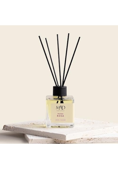 Mona Rosa Ortam Kokusu Elma, Gül Ve Paçuli İle Canlandırıcı Ve Romantik Bir Atmosfer-bambu Çubuklu 120 Ml Abundance Prosperity Mona Rosa Ortam Kokusu Elma, Gül Ve Paçuli İle Canlandırıcı Ve Romantik Bir Atmosfer-bambu Çubuklu 120 Ml Abundance Prosperity