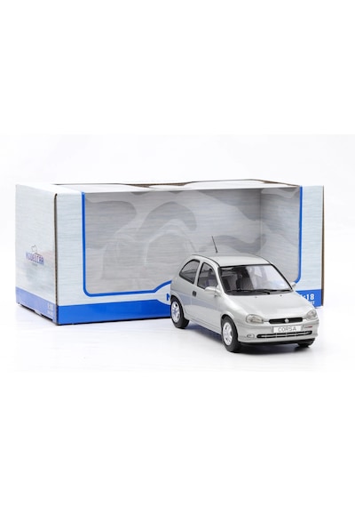 1:18 Ölçek Mcg 1993 Opel Corsa B Diecast Metal Minyatür Model Araba 25cm