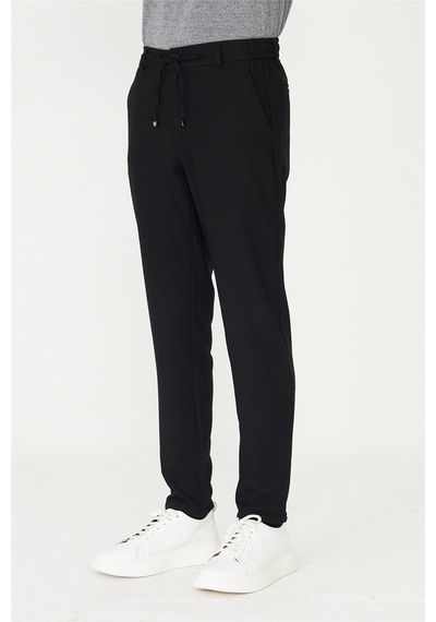 Siyah Modern Kesim Bağcıklı Smart Casual Jogger Pantolon Siyah