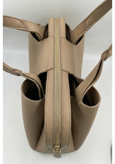 Gaia Rinaldi Kadın Bej Omuz Çantası Çok Bölmeli Yumuşak Deri Uzun Askılı Bej
