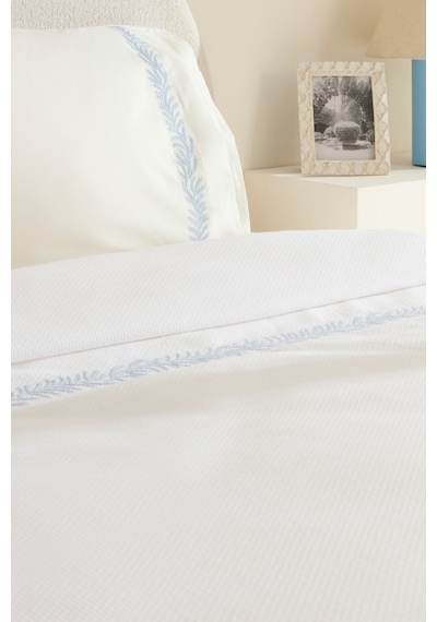 Karaca Home Sparky %100 Pamuk Yaprak Nakışlı Çift Kişilik Pike Takımı Beyaz