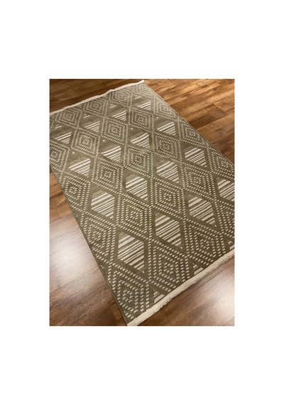 Au003 120x180 Vizon Halı Krem