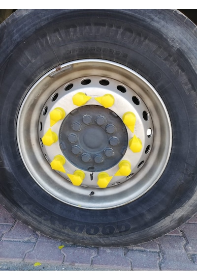 Kamyon Dorse Bijon Kapağı 32Mm Yön Göstergeli Plastik