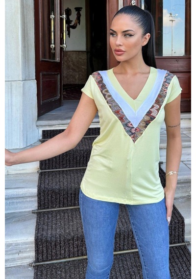 Kadın Sarı V Yaka, Kısa Kol, Color Block Detaylı, Terletmez Dokulu Kumaş, Salaş Bluz, Tshirt Sari