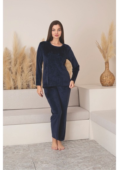 Kadın Kırmızı Renk Likralı Kadife Pijama Takımı Lacivert