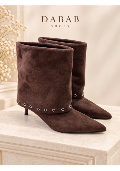 Dabab Shoes Lucıa Kadın Acı Kahve Süet Görünümlü Metal Halka Detaylı Sivri Burun 5 Cm İnce Topuklu Kısa Bot Bootie Acı Kahverengi Dabab Shoes Lucıa Kadın Acı Kahve Süet Görünümlü Metal Halka Detaylı Sivri Burun 5 Cm İnce Topuklu Kısa Bot Bootie Acı Kahverengi