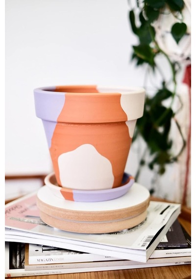 Terracotta Saksı Lilanın Tonları Konik 16x18 Diğer
