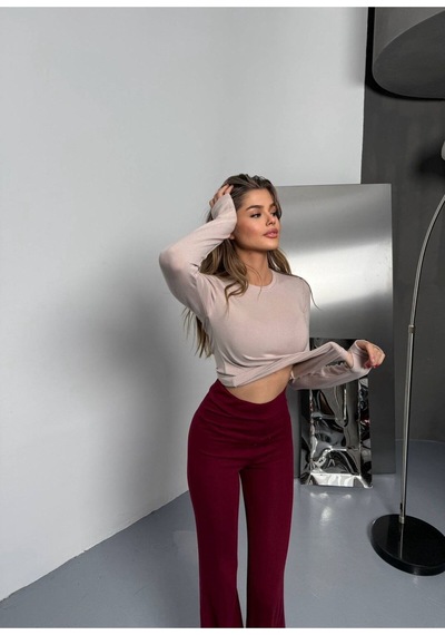 Moda Banuş Sütlü Kahve Parmak Geçirmeli Buzzy Esnek Kumaş Body Bej