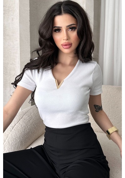 Chicup Kadın Beyaz Metal V Aksesuarlı Fitilli Örme Bluz