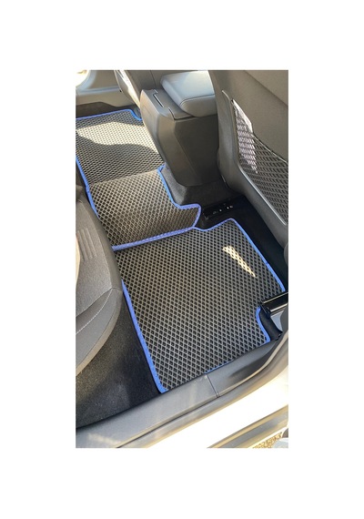 Ford Focus Hatcback 2024 Topukluk +2 Logo Görseldeki Gibi Gelmektedir