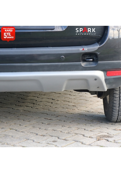Dacia Duster 2010-2017 Yıl Aralığı Uyumlu Arka Tampon Difüzör