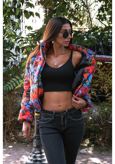 Keyifli Moda Kadın Mavi Dik Yaka Çiçekli Kısa Şişme Mont - 40 Mavi