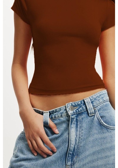 Kahverengi Bisiklet Yaka Basic Kadın T-shirt Mg2479 Kahverengi